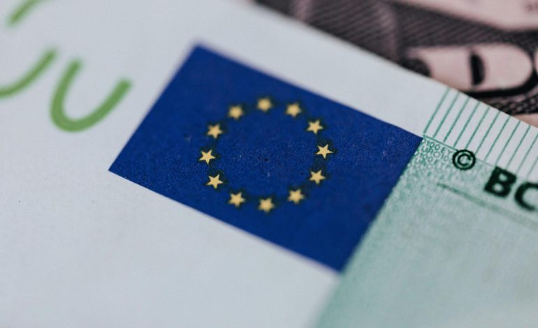  Why is EU considering deregulation of energy laws amid economic concerns?