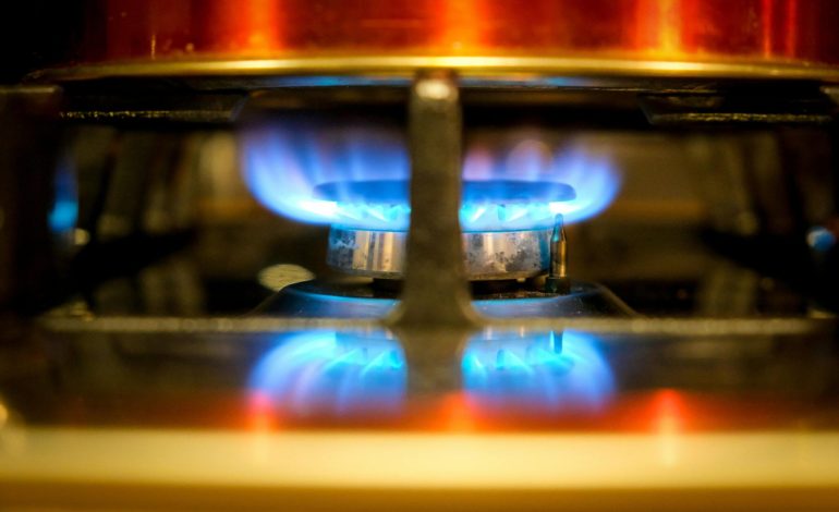  Australia faces potential winter gas shortage, regulator warns