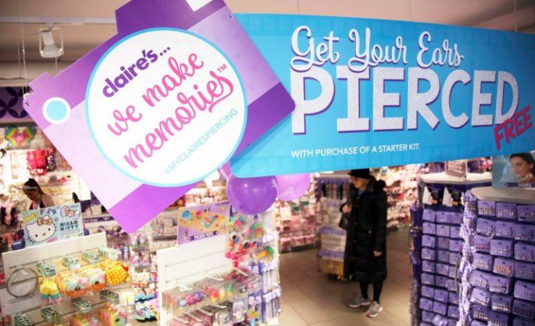  Claire’s, known for piercing millions of teens’ ears, files for Chapter 11