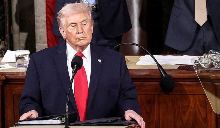 Trump takes direct SOTU swipe at Democrats over taxes: ‘To hurt the people’